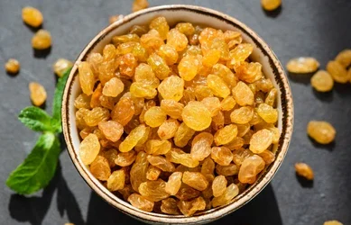 Yellow Premium Raisins